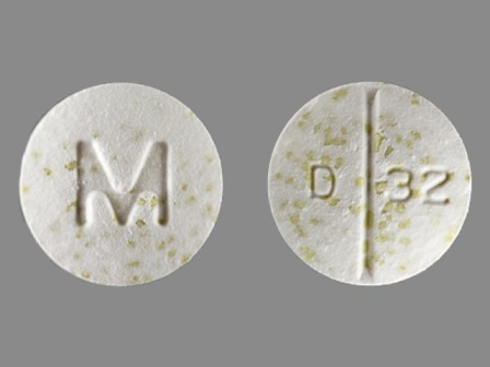 M D 32: (0378-4532) Doxycycline 100 mg Delayed Release Tablet by Mylan Pharmaceuticals Inc.